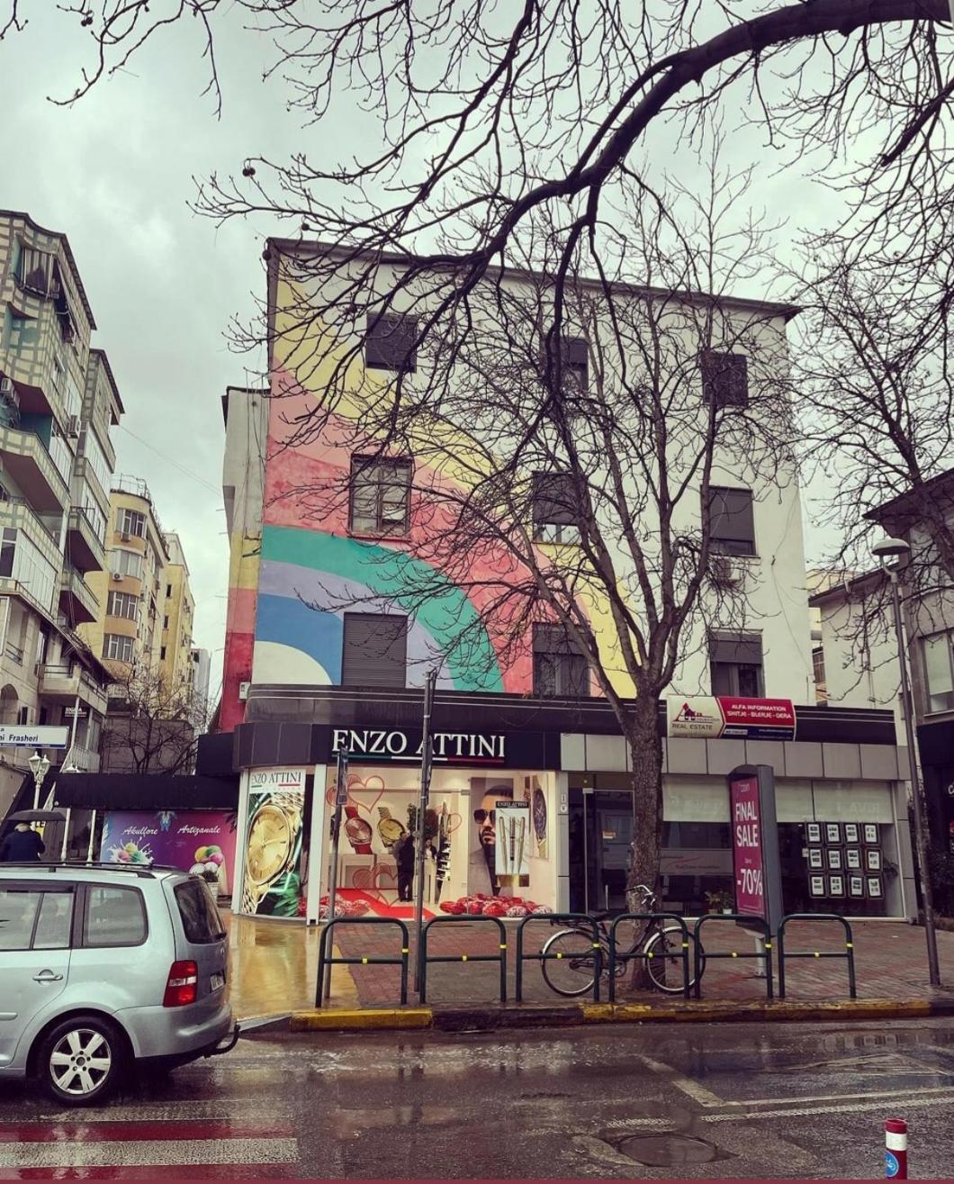 Arso Studio Tiran Oda fotoğraf